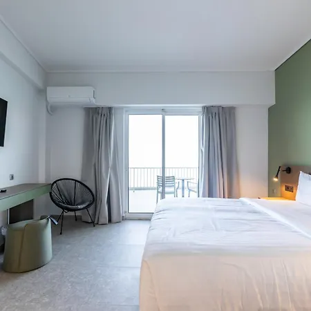 Messinian Bay Hotel 4*